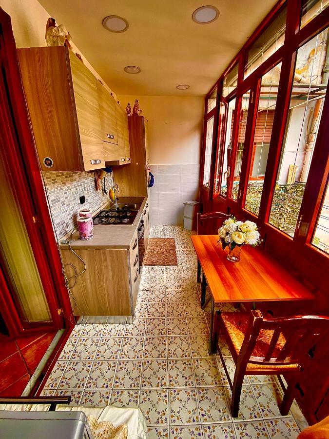 Bed and Breakfast Casa Di Nonna Mia à Naples Extérieur photo